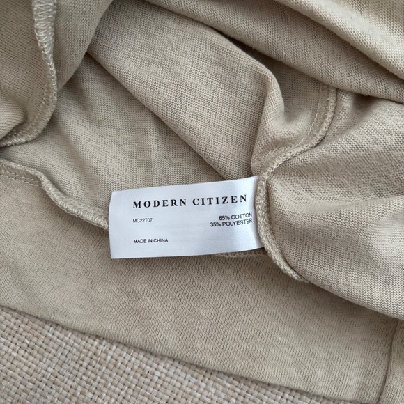 Modern Citizen Women’s Large Cowl Neck Sleeveless Tan Blouse - Picture 4 of 4